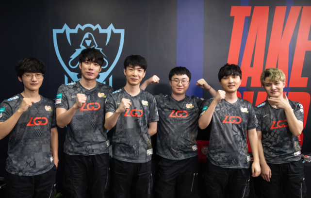 确保让其专 确保让其专