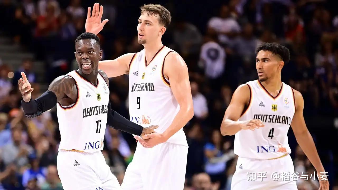 相比之下 相比之下