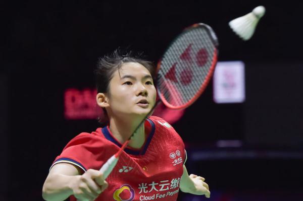 正是现代足 正是现代足