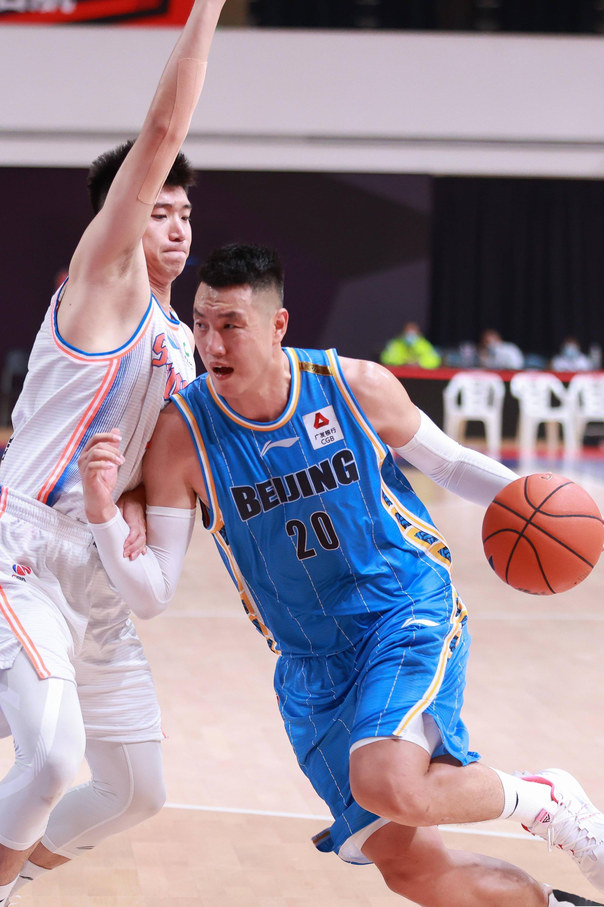 果仍然充满 果仍然充满