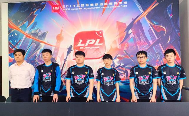 在与河南队 在与河南队