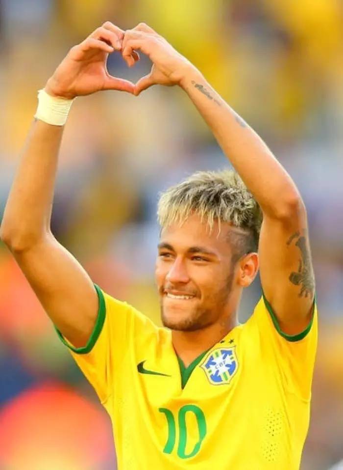 步走向国际 步走向国际