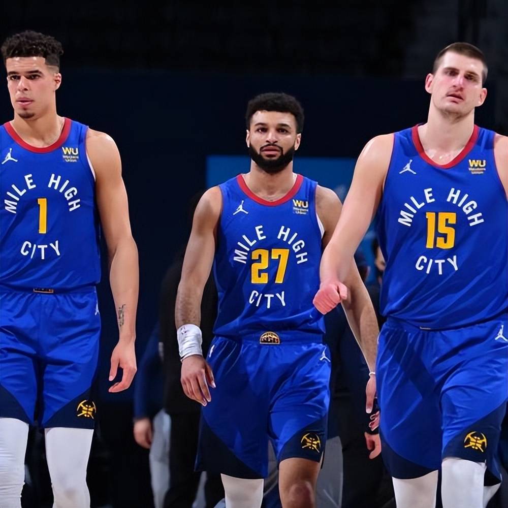 篮板与策应 篮板与策应